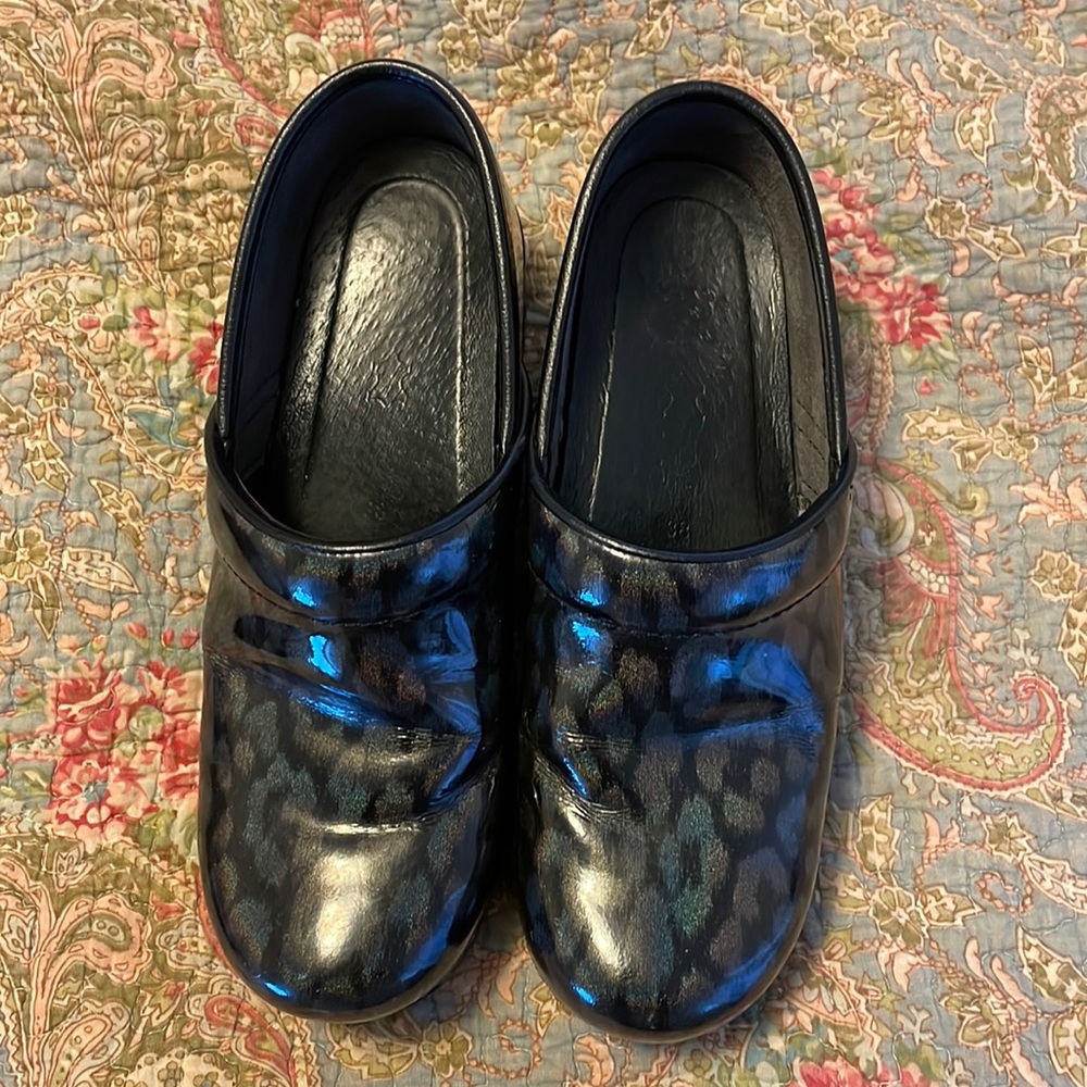 Dansko size 38 worn once